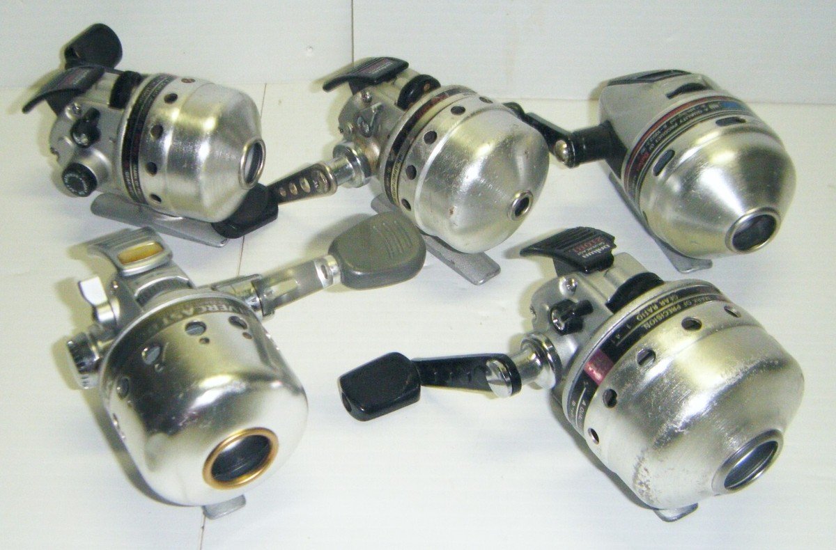 5 Vintage Daiwa Spincast fishing reels - AC80, Silvercast80, 210RL