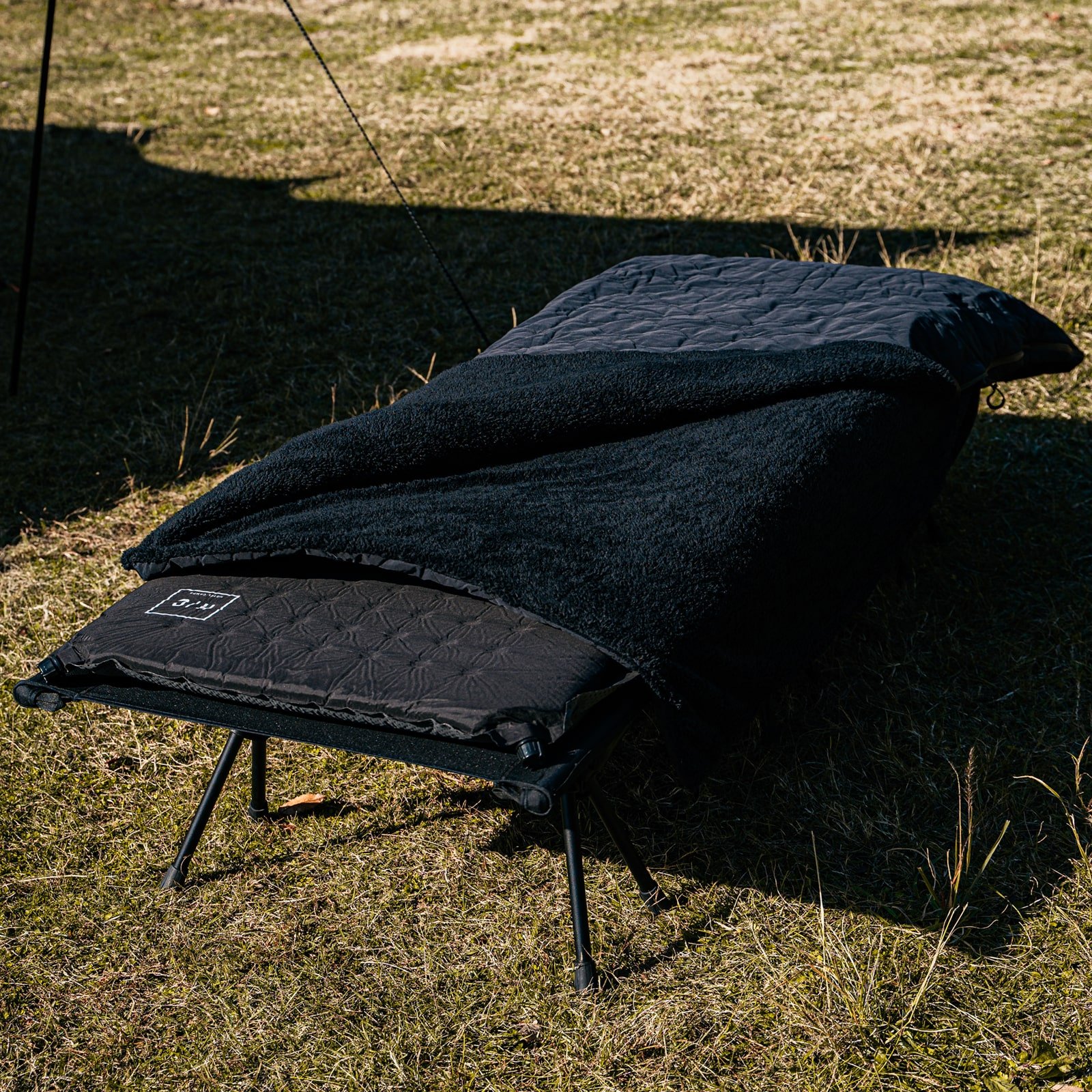 Hotel camps アウトドア ホットブランケット シェラフ 2つ Amazon.co