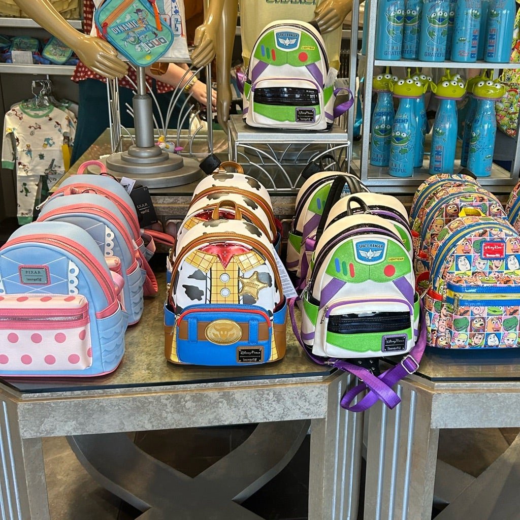 WDWレポ㊸グッズ紹介♪大人気のラウンジフライリュックは種類豊富