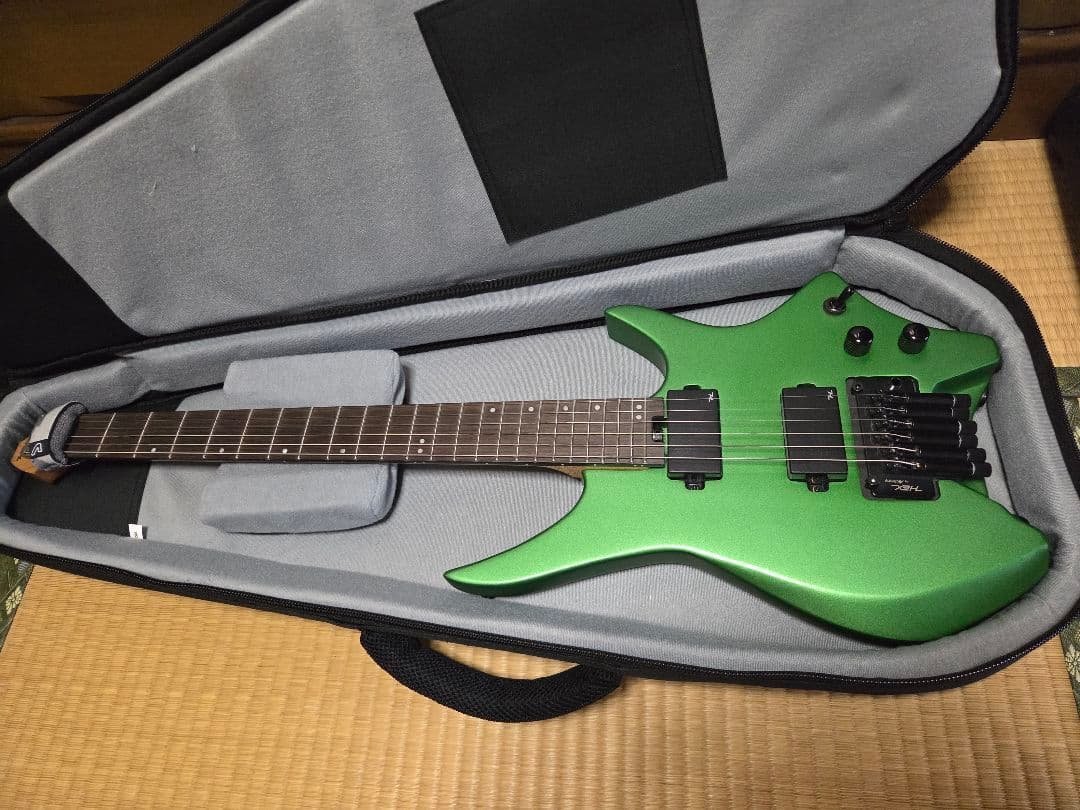 ギター HEX Guitars N500 llic Emerald Green ギター HEX Guitars N500 llic Emerald Green HEX Guitarのヘッドレス