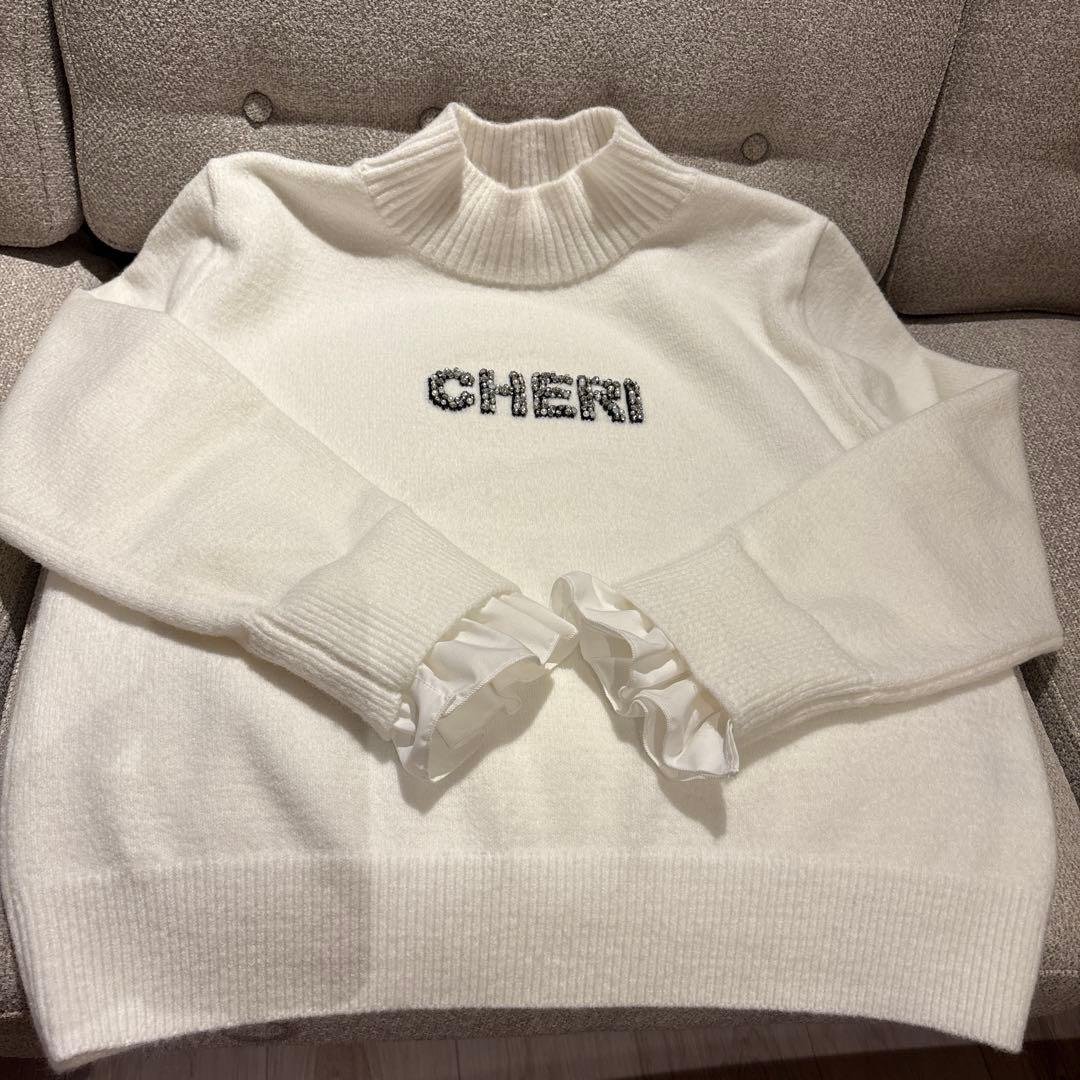 アプワイザーリッシェ レイヤードビジューロゴニット M 白 - メルカリ