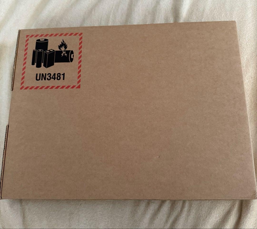 新品未開封　Apple MacBook air 13インチ　M4搭載モデル Apple MacBook Air 13.6インチ Liquid Retinaディスプレイ Early 2025